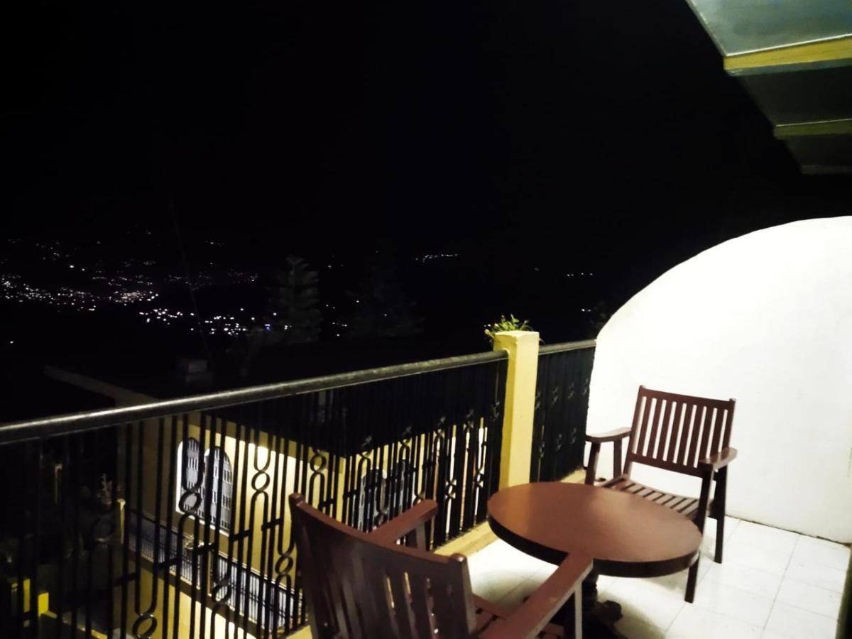 Himalaya Mount View Resort Kausani Kültér fotó
